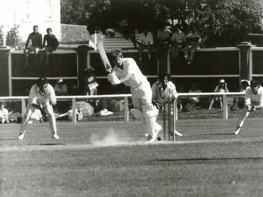 Botham batting against New Zealand in 1978 (© Archives New Zealand).